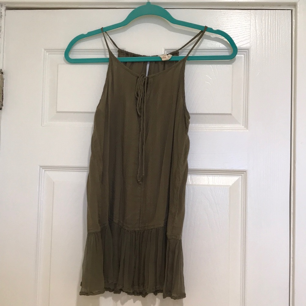 Sun & Shadow delicate tank in army green